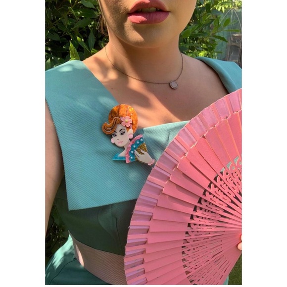 Dapper Darling Brooch by Lipstick & Chrome- NWT - Picture 5 of 9